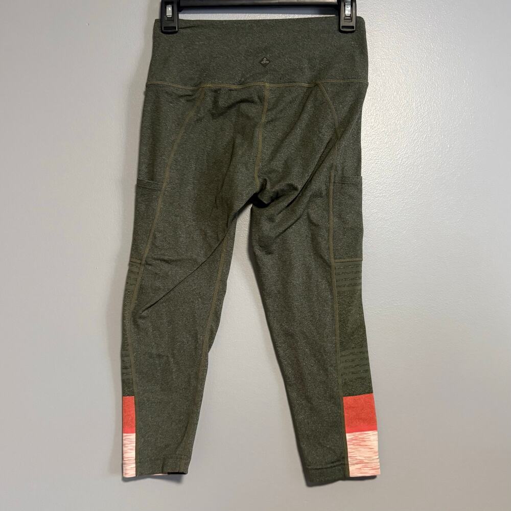 Prana Borra Pocket Capri Leggings Pants Green Stripe - Picture 4 of 4